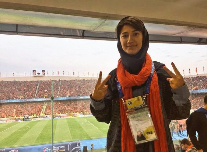 Iranian journalist Niloofar Hamedi who was the first to publish news about the death of 22 yr old Mahsa Amini after being beaten by the “morality police”has been arrested by authorities in Iran &amp; her @Twitter account suspended 

#MahsaAmini #مهسا__امینی #IranProtests2022 #OpIran