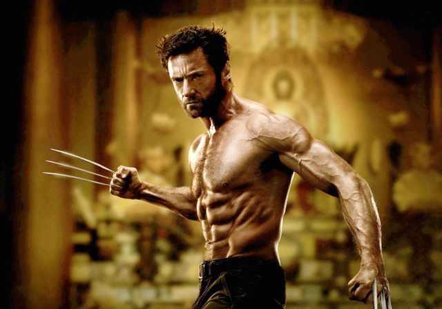SeriesUpdateFR's tweet photo. Hugh Jackman reprendra son rôle de Wolverine dans le film Deadpool 3.

(via @RyanReynolds) https://t.co/t1sJ3fyExE