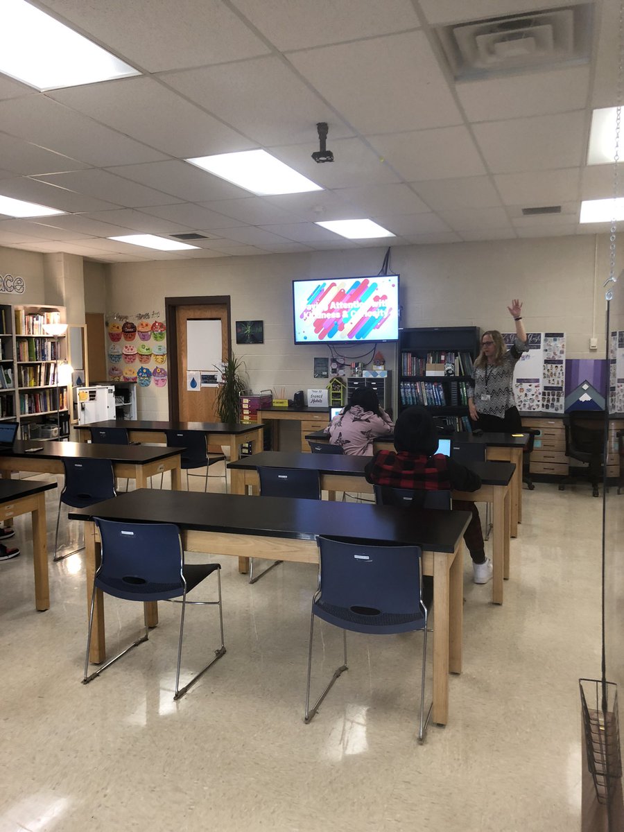 MsZielewicz's tweet photo. A big thank you to @MrsWalli19 for bringing apples she picked with her son for “Mindful Apple tasting” to support our #Mindful practices &amp; talk abt focus/why our minds wander🧘‍♀️ . Ss enjoyed it!!🍏 🍎 @BroomeBOCES @BTEvertech @BTBOCES_IP https://t.co/hsYlXvWLvD