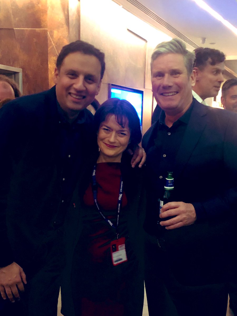 With the two bosses @Keir_Starmer @AnasSarwar, relaxing after their fantastic speeches and talking about the future! 🌹👏🥰 #Lab22