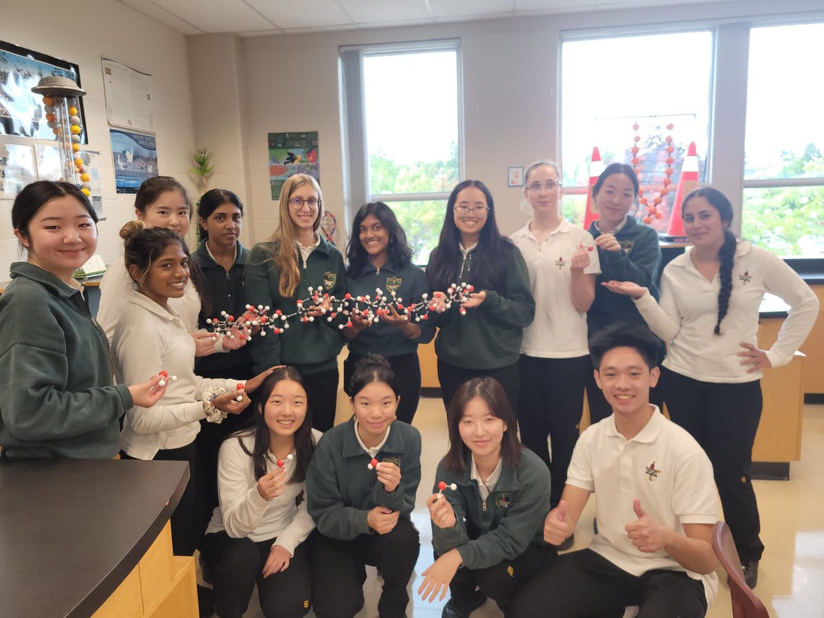 Today’s science fun: Polymer building in Grade 12 AP Biology! <a href="/STLStudentGov/">STL Official</a>