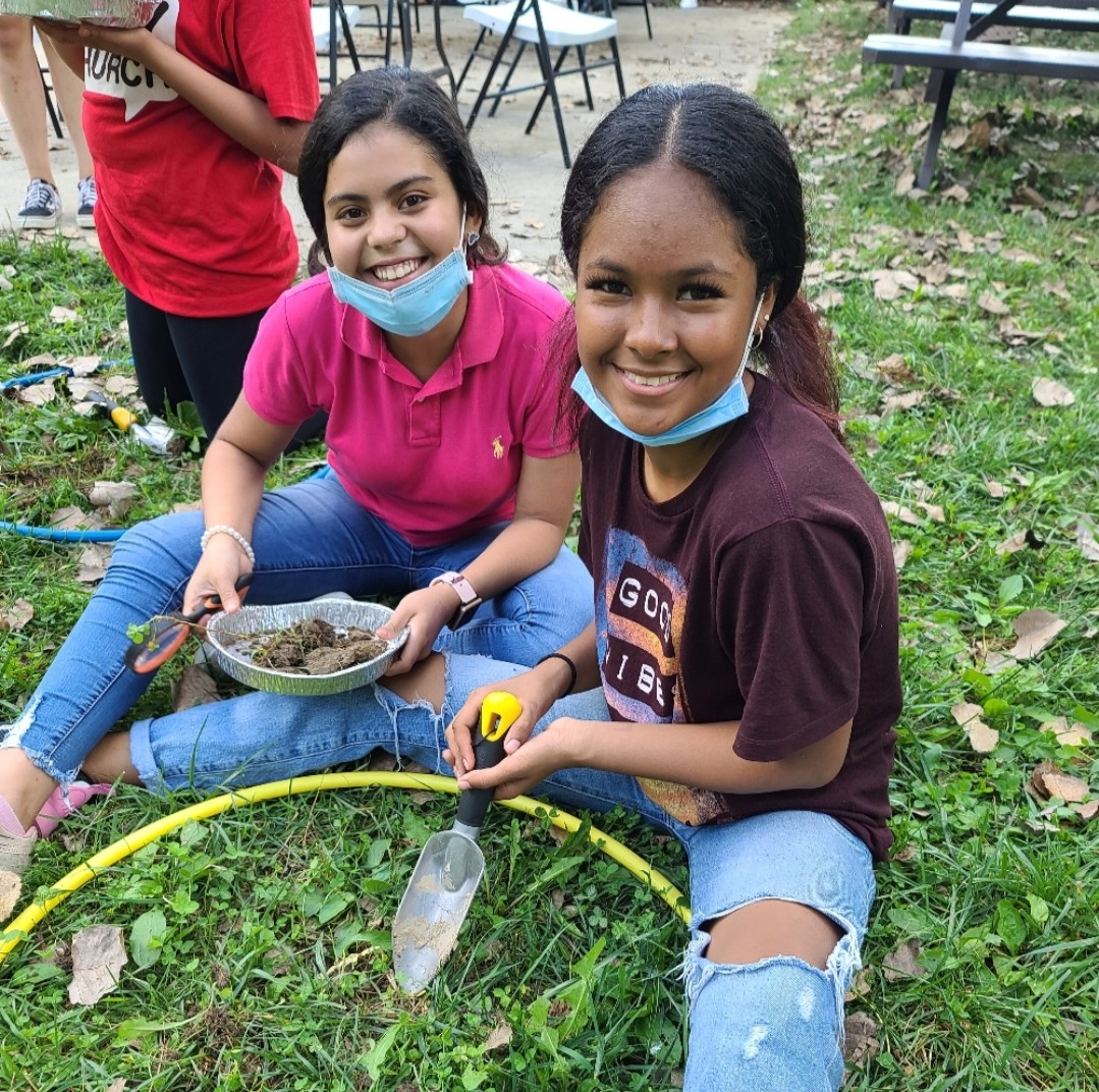 thestemconnect's tweet photo. "It's a parent's dream to have kids be outside on a farm, doing science!" - Camper Parent
#TheSTEMConnection #STEM #MooreRdFarm #indianapolis #indianapolisevents #Indykids #indymoms #indylocal #daycamp #daycamping #fun #girlmom #boymom https://t.co/MGxvp27y63
