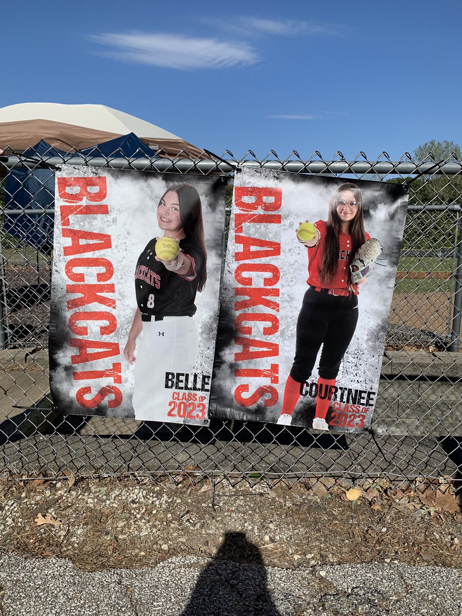 4:30 first pitch vs St. Pius at Andy Runzi Field! Honoring seniors Belle Milojevic and Courtnee Lowrey!