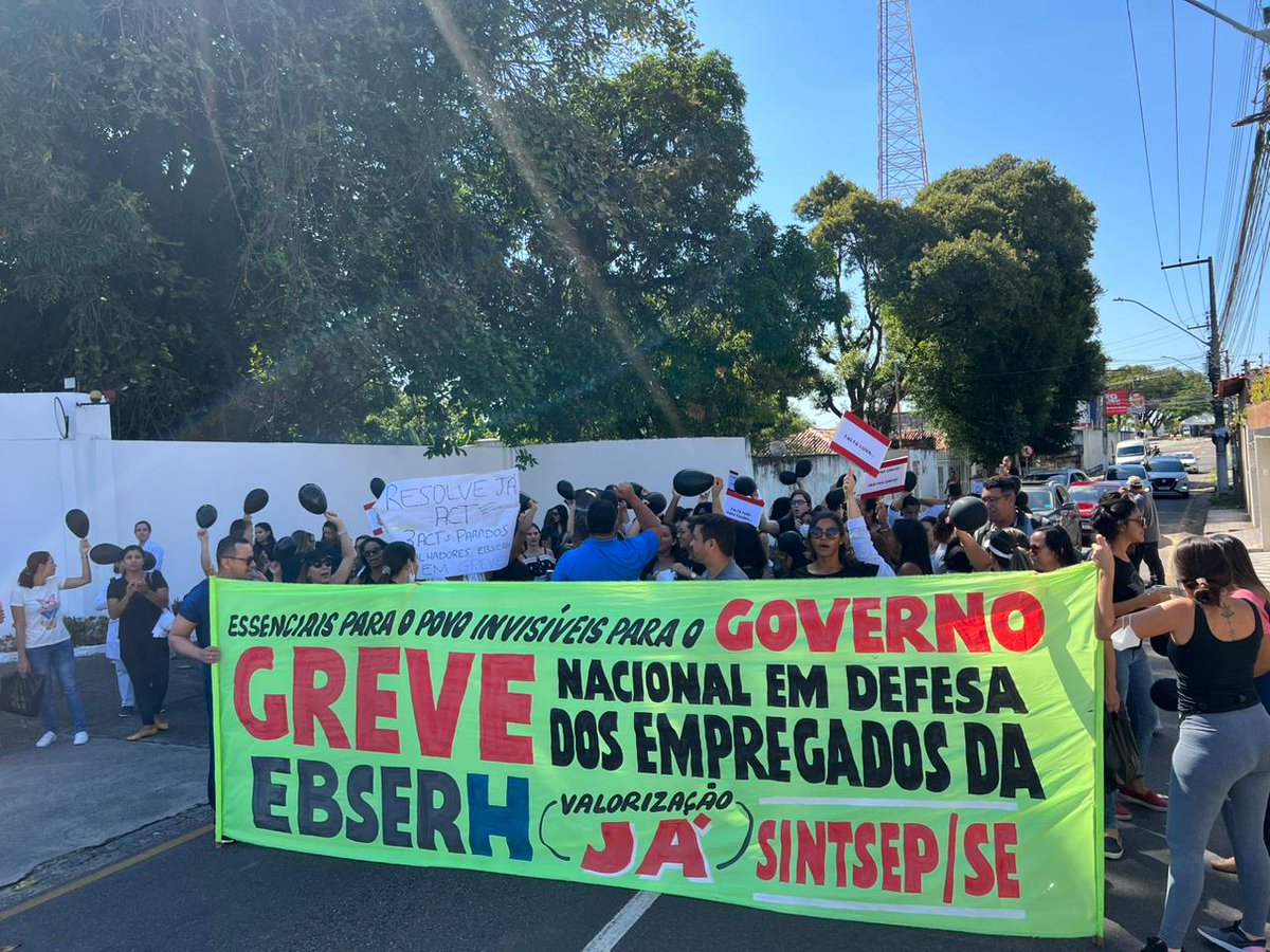 ricardo_abel_'s tweet photo. MANIFESTAÇÃO PELAS RUAS DE ARACAJU. #resolveactja #valorizacaoja https://t.co/kzHzUUuVyg