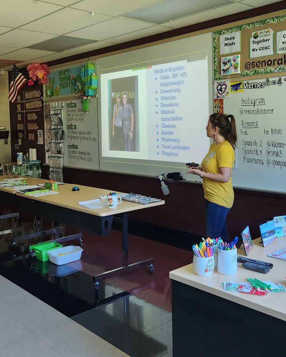 KinneerSra's tweet photo. We were happy to welcome our guest speaker and SG alum (Class of '06), Nancy Polashuk, to the Spanish classroom. Nancy shared her experiences in Honduras on a medical mission trip. 🇭🇳 #rocketpride #spanishwithsrak #learningwithoutlimits https://t.co/v3UPlSXR4I