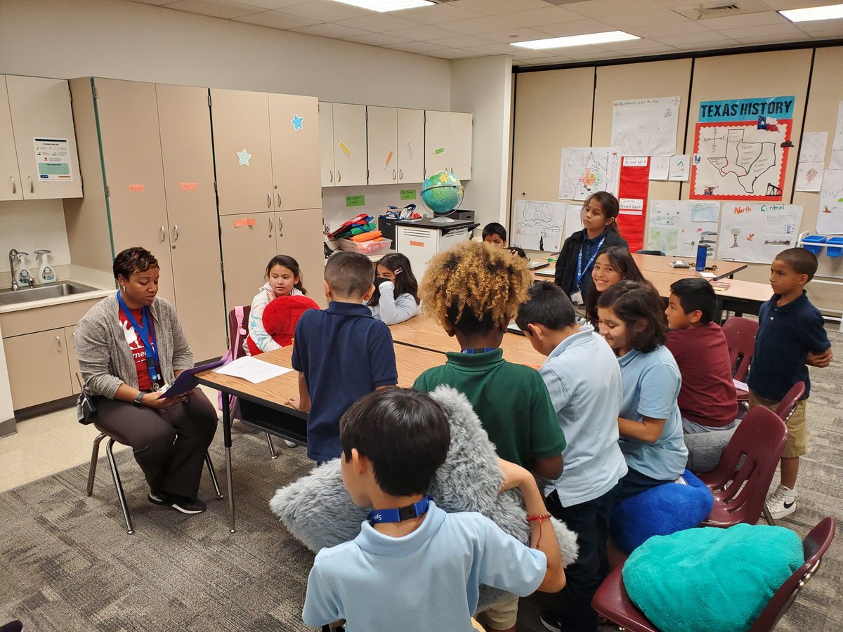 The kids were so excited to share their opinion essay with our amazing principal, Dr. Young,  today! <a href="/Buffalo_Creek1/">Buffalo Creek Elem</a>