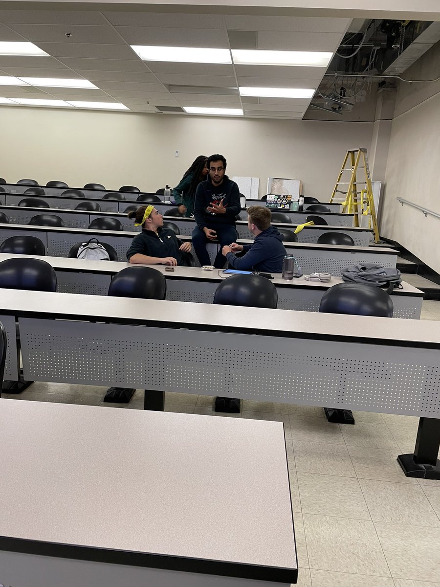 LSCCE_Fulk's tweet image. Appreciate Shanna &amp;amp; Kat of @holderconstruct providing insight to @PurdueCEM juniors about how they evaluate innovation; excellent conversation and ideas abound relative to term projects…Thank you! #BoilerUP #construction #engineering 🚂💛🖤