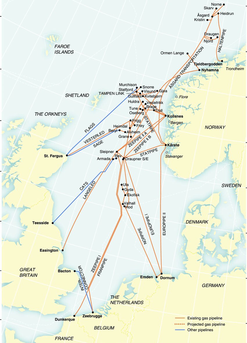 visegrad24's tweet photo. After the explosions which destroyed both Nord Stream pipelines, Norway has announced that the country is raising its security readiness at all its oil and gas installations.

25% of the EU’s gas comes from Norwegian subsea gas pipelines.

NATO should initiate extra patrolling. https://t.co/zeRZihiix6
