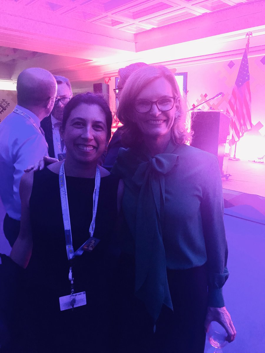 pascaletweets2's tweet image. Fantastic evening with delegates from around the world joining @DoreenBogdan @State_E  @DepSecGraves @AmbBarksRuggles and @USITUA chair Jennifer Warren! Proud to have @TMobile and fellow @USITUA industry members support the U.S. reception in honor of the @ITU  #PP-22 #Doreen4SG
