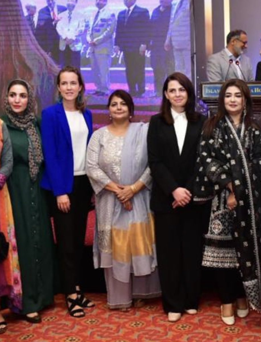 AsiaChaudhry3's tweet photo. Islamabad Chamber of Commerce &amp; Industry Organised Dinner in Honour of Diplomatic Corps https://t.co/Ob8MvcxsOG