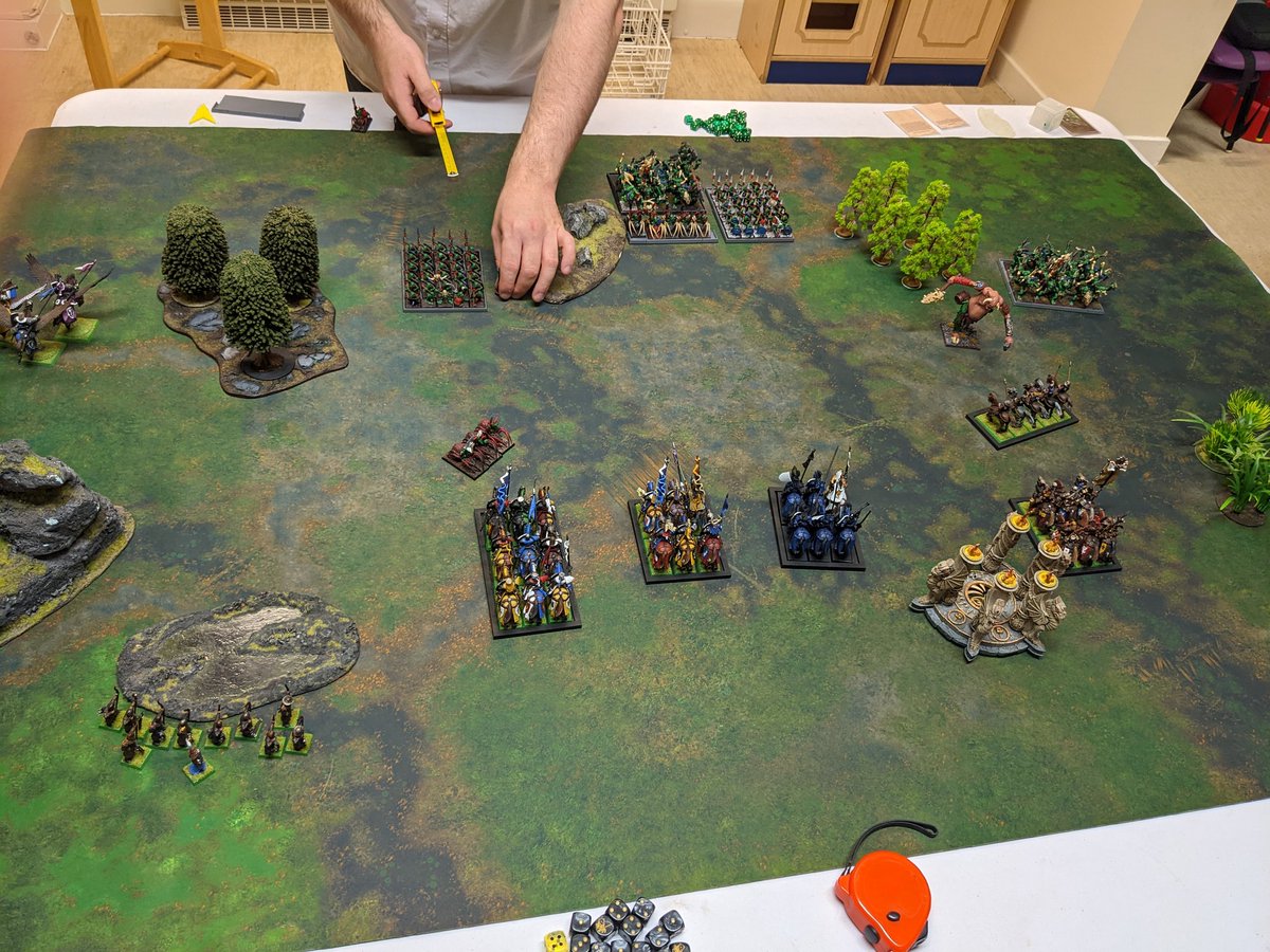 van_von_vulkvan's tweet photo. More #6thed #warhammerfantasy down the club tonight. Leading the knights of Bretonnia against as savage orc tribe. After a very rocky start the knights recovered and after some heroics managed to score a victory. FOR THE LADY!!! https://t.co/eu9kQGN6M4