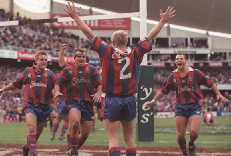25 years ago today

<a href="/NRLKnights/">Newcastle Knights</a> 22 <a href="/SeaEagles/">Manly Warringah Sea Eagles</a> 16

#1997 #OptusCup #ARLGrandFinal 
📷 <a href="/newcastleherald/">Newcastle Herald</a>