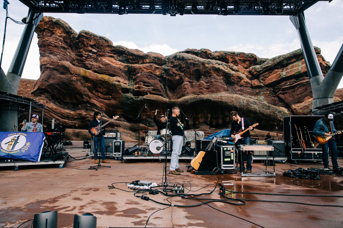 TTChilders's tweet photo. Tomorrow we’re back at Red Rocks. https://t.co/JX0bIrAodz
📸 Emma Delevante https://t.co/fOKr5qbRw7