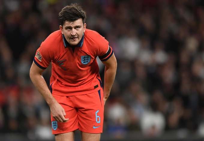 Mercado_Ingles's tweet photo. Harry Maguire ha salido cojeando en el partido de Inglaterra vs Alemania por una posible lesión en el tendón de la corva y podría perderse el partido del Man United vs Man City por la Premier League. Malas noticias para el Manchester City. https://t.co/XeH45xs76P