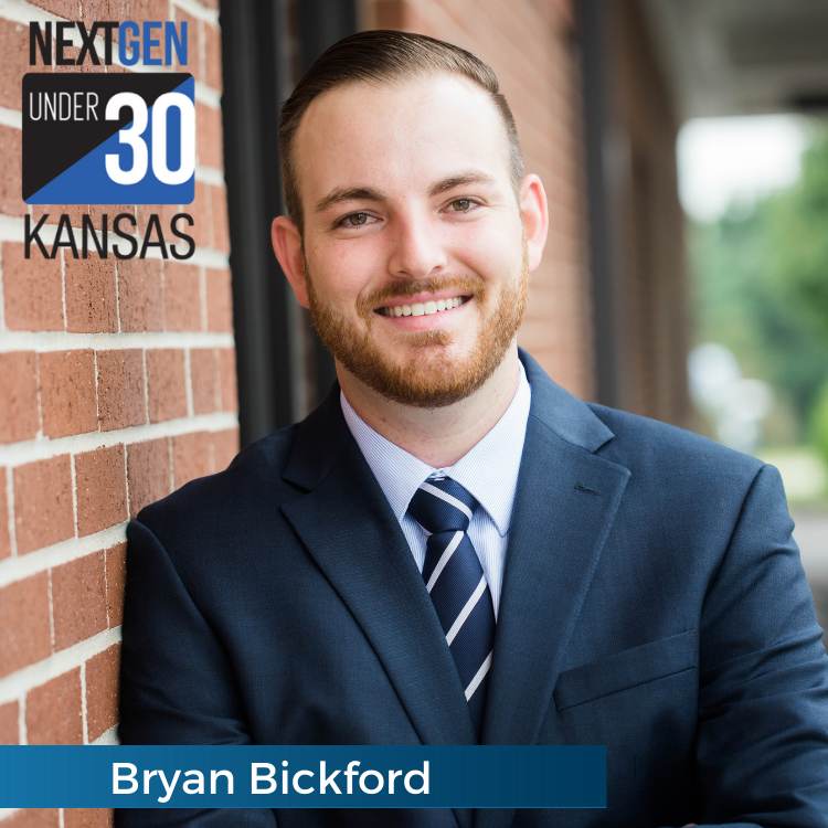 EnvistaCU's tweet photo. Congratulations to our Mortgage Advisor, Bryan Bickford, for being a recipient of the 2022 Inaugural NextGen Under 30 Kansas Award.
Thank you Bryan for being part of Kansas' next generation of leaders and achievers.
#teamenvista #NGU30KS #leadership https://t.co/CSDe6nr2Z8