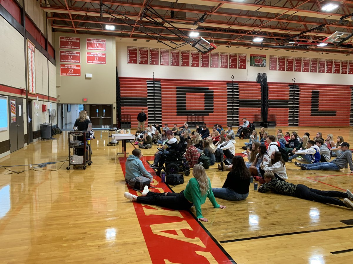 DlhsUnified's tweet photo. Organizational Morning Meeting was a Huge SUCCESS, 107 DLHS students signed up for our Unified Club! #inclusion #advocacy #leaders #friendship #championsinlife @DetLakesHigh https://t.co/njjwzZZ9BZ