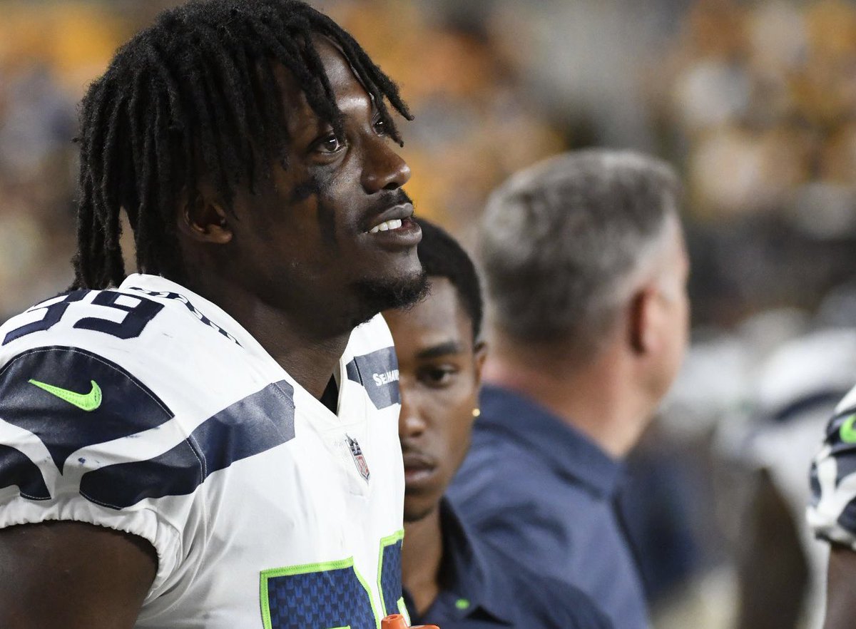 RookieWatxh's tweet photo. Tariq Woolen has allowed a passer rating of 40.6 through 3 games.

Fifth best among all CB’s who have played 3 games 👀 https://t.co/iWmDidgrGn