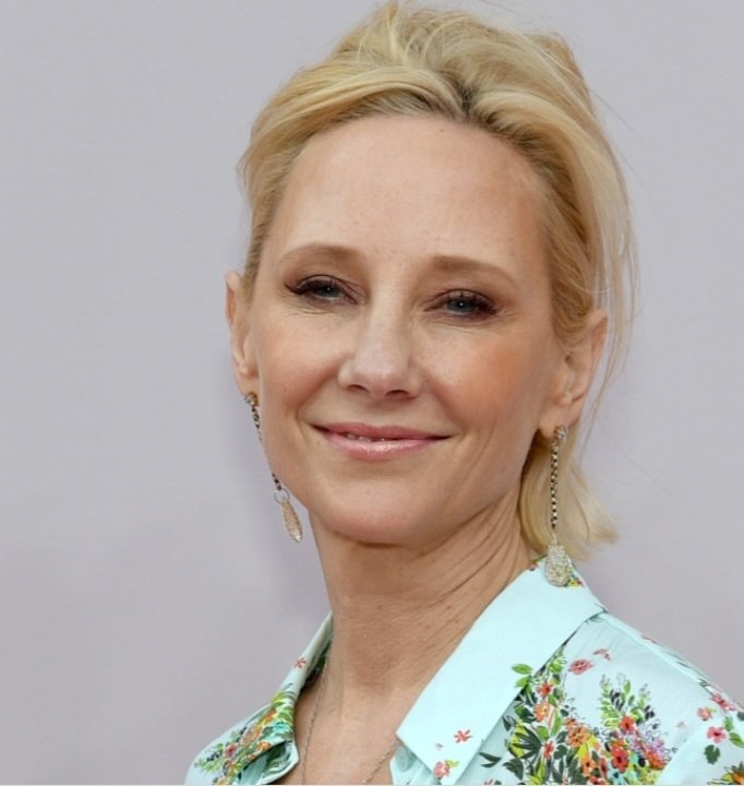 #AnneHeche ❤️