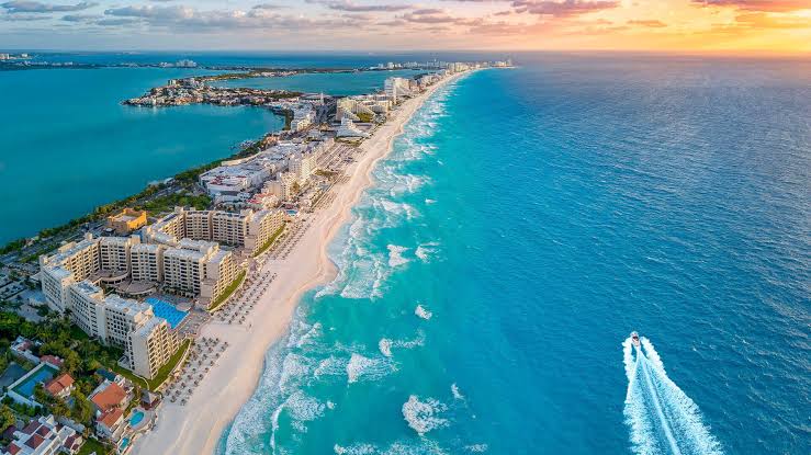iisra222's tweet photo. Acapulco, Cancún, Playa del Carmen, Puerto Vallarta, Huatulco, Los Cabos, la Rivera Maya y la Rivera Nayarita, son los centros turísticos que cuentan con playas super hermosas. @Tur_sinHuella @Gbg2396 @andresancue @KarPao20 @KatiaEscobar0 https://t.co/rtFsqaLfQz