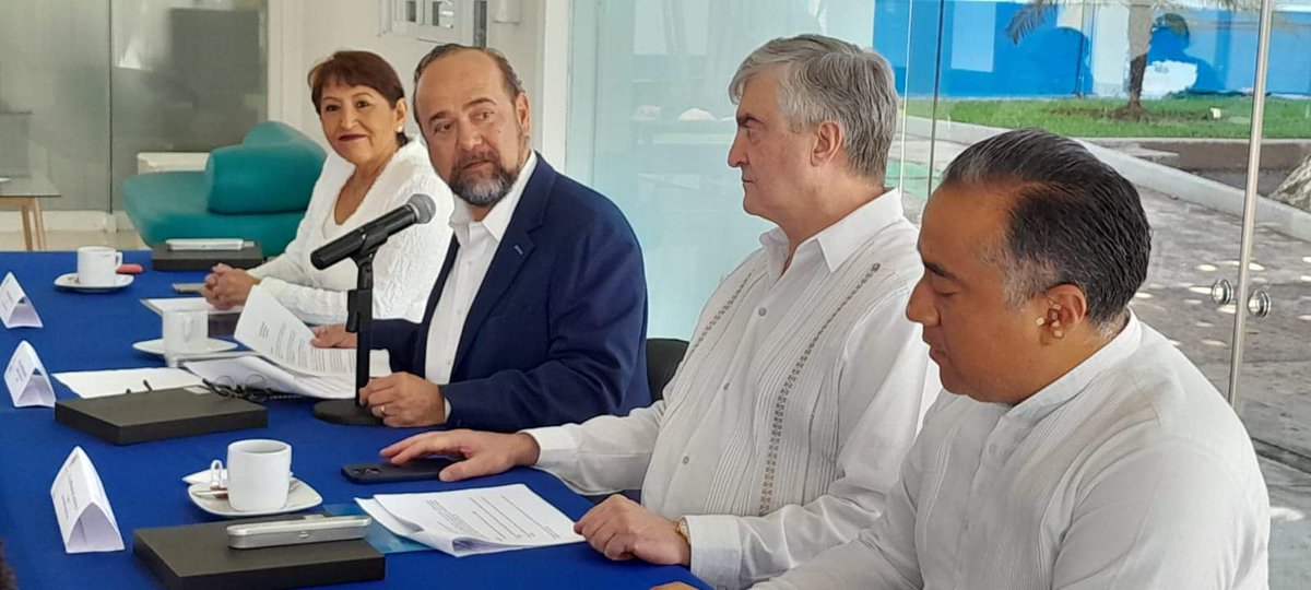 jaimevalls's tweet photo. Informé a los integrantes del #CUPRIA las acciones y programas desarrollados por la @ANUIES en coordinación institucional con la @SEP_mx y otras dependencias, para instrumentar políticas públicas que contribuyen al fortalecimiento y calidad de la educación superior en el país. https://t.co/PUwwmk9aNj