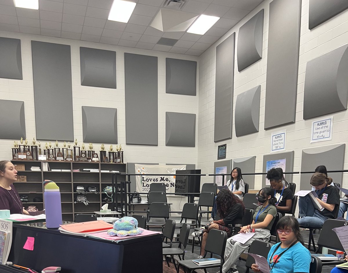 Thanks for helping us out with our Hebrew text <a href="/AnthonyMSOrch/">Anthony Middle School Orchestra</a> for our upcoming Fall Concert! #teamfarts