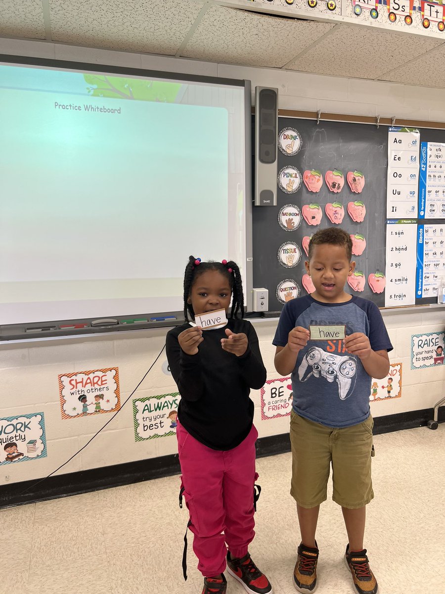 Mjentienza24's tweet photo. Fun is just another word for learning😍🤎 
@Dolphinville @TonyaLeslie9 https://t.co/zCfUd4x1gy