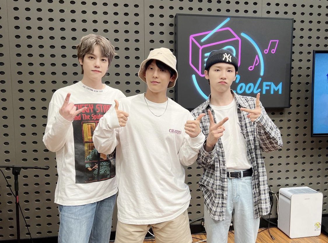 NflyingStation's tweet photo. [#IG] 27.09.22 | Atualização da conta do btobkisstheradio com o #Hun 

Menino de chocolate 🍫 #HUNNIE &amp; Waste boy 😂 #WOONGIE
Hoje eles fazem um home run de longa duração.

#NFlying #엔플라잉 #ChaHun #차훈 https://t.co/PTx4cfkkjP