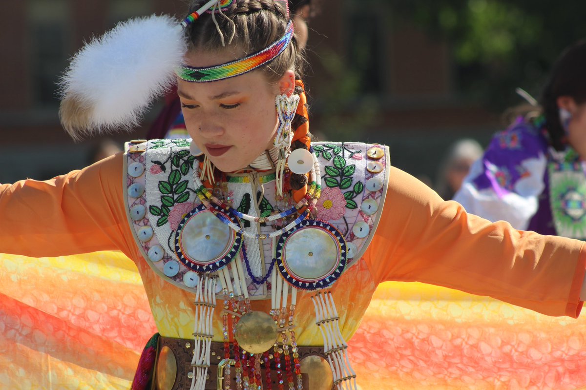 Elizabeth_Roads's tweet photo. 📸 American Indian Heritage Day at the University of Montana https://t.co/e85NOhO9Sh