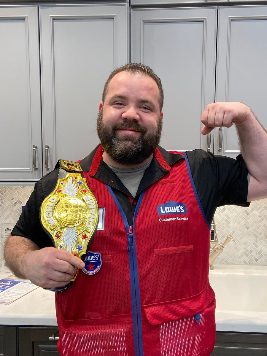 MV2790's tweet photo. Great specially spotlight, we crowned our weekly specially champion. Great job Jenkins https://t.co/nxhstGA0gv