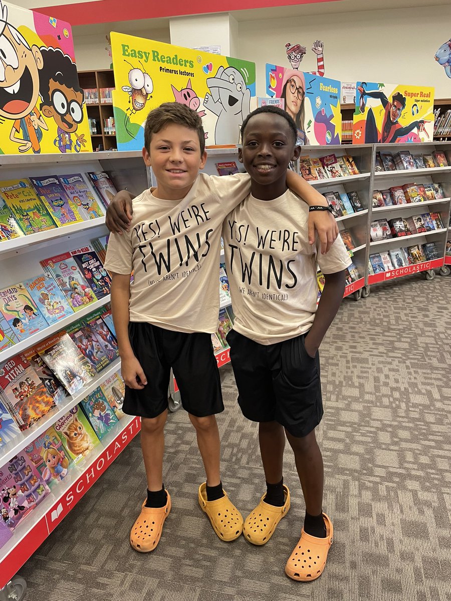lgothard's tweet photo. Twins Day at Eastside Elementary! @EastsideCISD  @ESEPrin_CISD @ClevelandISDTX https://t.co/nZv2xG3Ijm