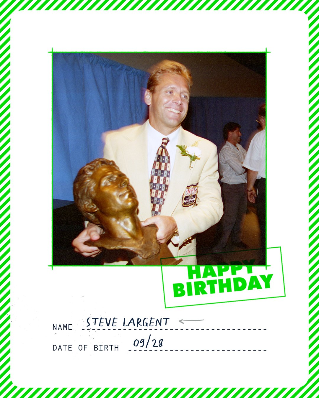 One of the greatest to ever put on a Seahawks jersey. 

Happy Birthday, Steve Largent! 
