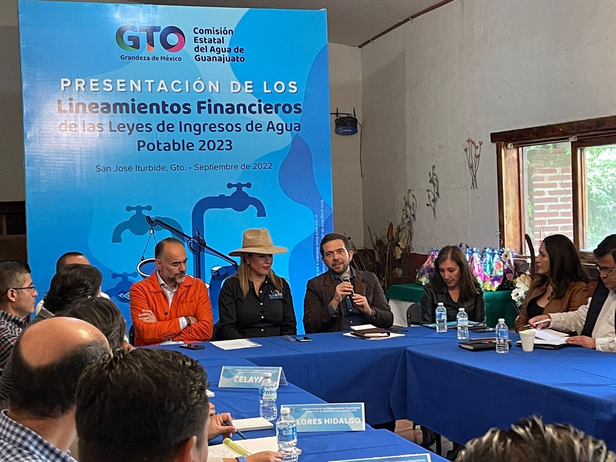 VictorZanella's tweet photo. ¡Con las pilas bien puestas!
Sostuvimos reunión de trabajo con Sistemas Operadores de Agua de la entidad, para establecer lineamientos financieros para las Leyes de Ingresos 2023 en materia de agua potable. Agradezco el apoyo de @PacoGarciaLeon1 titular de #CEAG.
#Noticias https://t.co/fktAFWo4MV