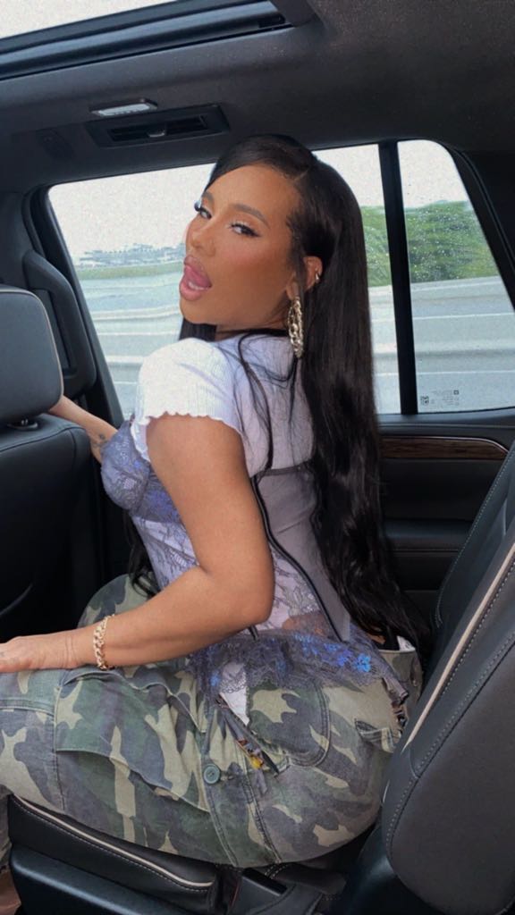 Cyn_Santana's tweet photo. LIBRA SZN 🤪🦄🥰💘 https://t.co/dJ5ZOZbhyj