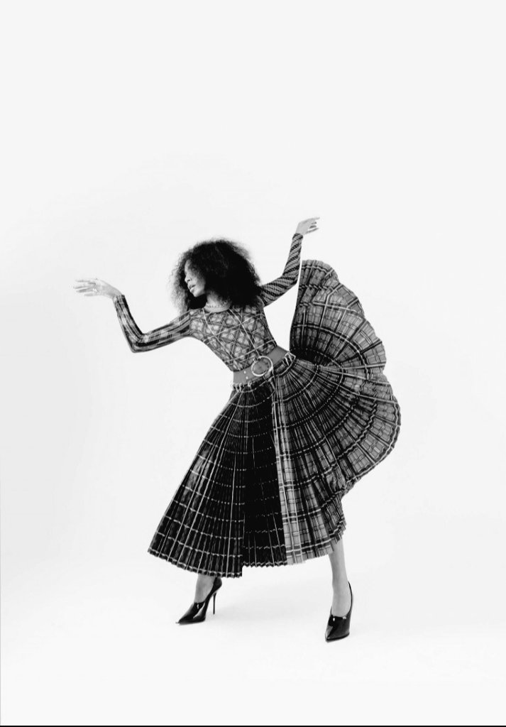 wordsforany's tweet photo. Igual ela não tem...

Any Gabrielly × Bazaar https://t.co/ZJhf72GUVK