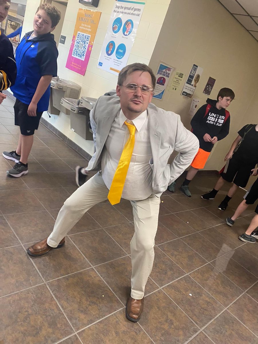 MelbourneSchoo1's tweet photo. Infamous SNL character gave pep talks to several classes today. He came from his “VAN DOWN BY THE RIVER”! #GoKatz https://t.co/raWoDpS4ih