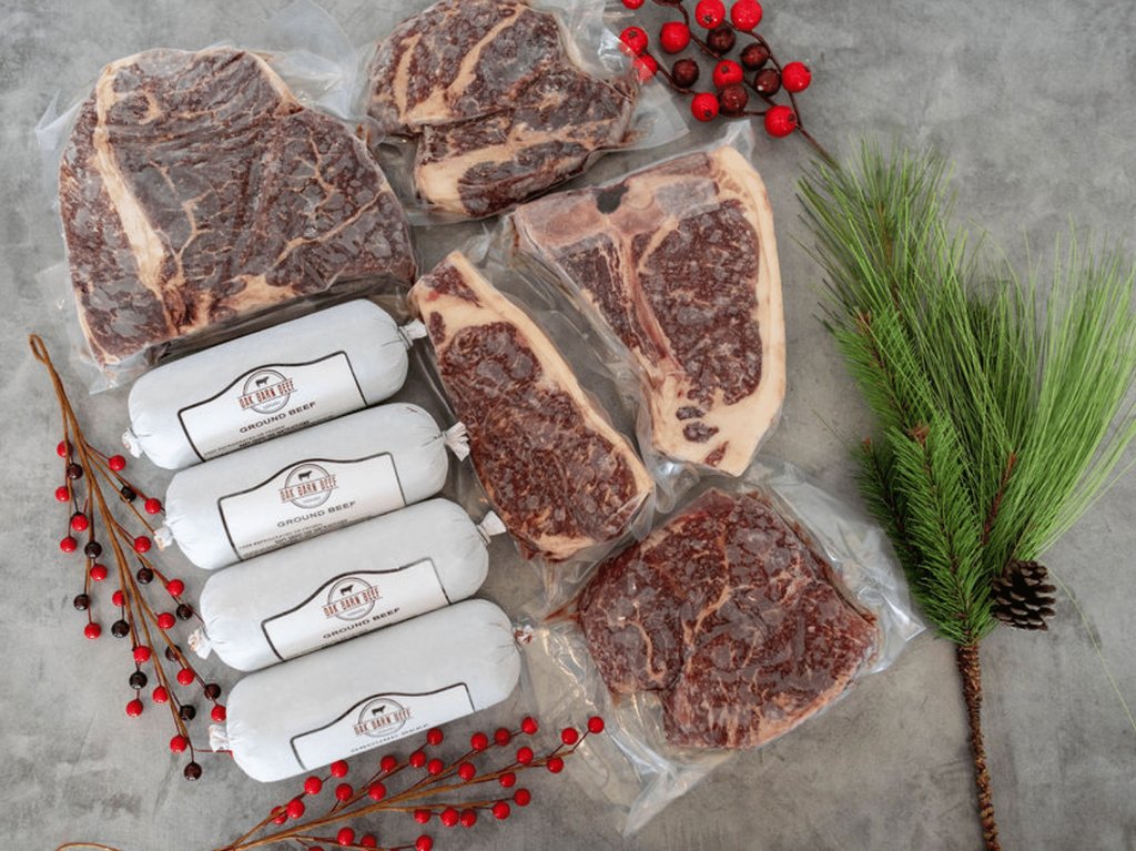 OakBarnBeef's tweet photo. Can you believe we are already preparing for the holiday season ahead? Actually, we started planning for it about 2 months ago!😯

Keep Oak Barn Beef in mind for all of your gifting needs this holiday season - for personal &amp; for business! (We offer corporate gifts too).

🎄🥩🦃🎁 https://t.co/bWUxxyhVvf