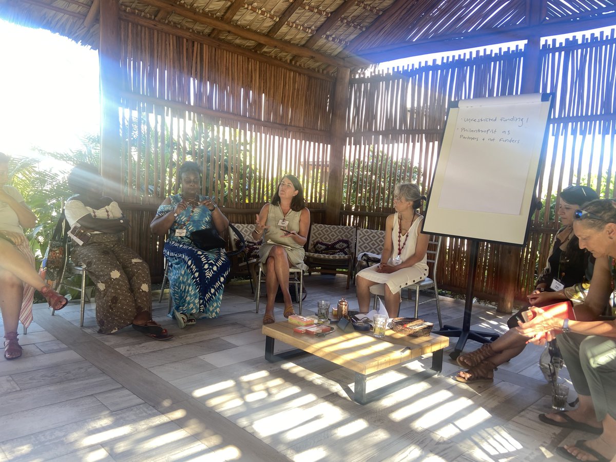 In their “Conversations for Change,” Opportunity Collaboration tackles the topic of the role of philanthropy in promoting wellbeing for social change leaders - a relevant topic as we come out of the pandemic and focusing on building back better 

#OC2022