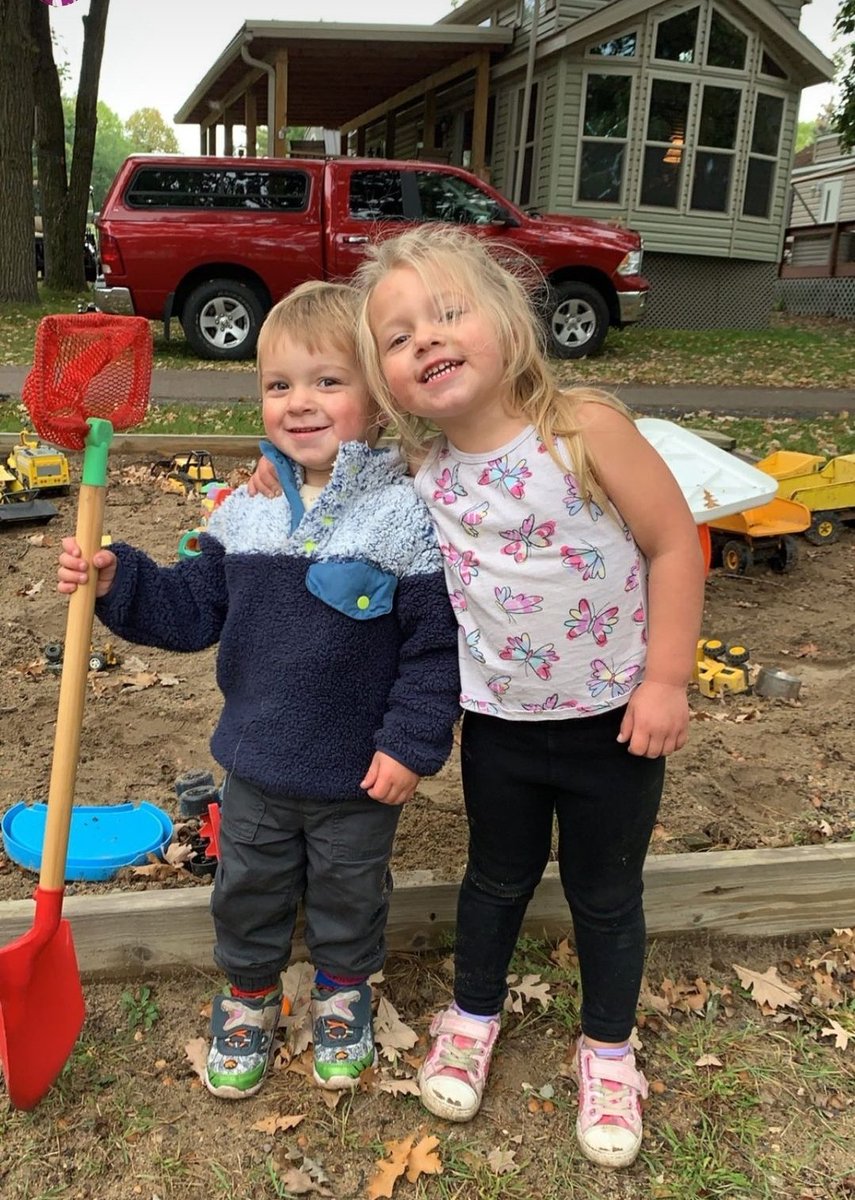 ImmortalLarock's tweet photo. Two little Angels 😇 https://t.co/BoADmChI4S