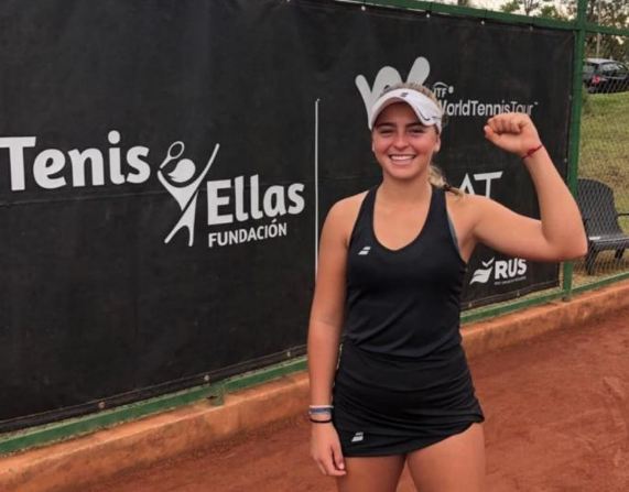puppotenis's tweet photo. ITF W15 #Eldorado1 Misiones
• @sierra_solana a Teja #Tirunelveli (USA) 6-1 6-3 (foto 1)
• @LMoyano27 (foto 2) a Tiziana #Rossini 6-3 7-5
• Luisina #Giovannini a Ani #Vangelova (BUL) 6-3 6-1
• Carla #Markus a Maria #Burstein 6-4 7-5
📷 #TenisXEllas https://t.co/G6N5DKW0OZ
