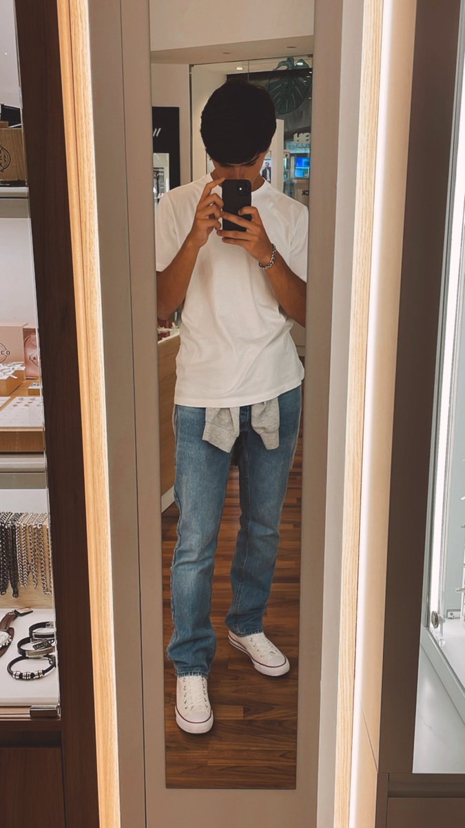 😻
