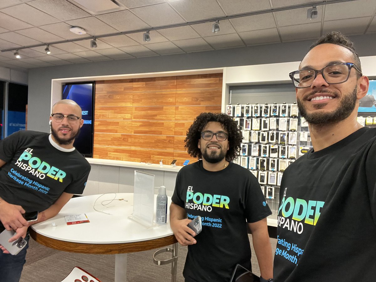 #HispanicHeritageMonth #NYNJConTuComunidad <a href="/klane0917/">Klane</a> <a href="/marcellobenny/">Benjamin Marcello</a> <a href="/judy_cavalieri/">Judy Cavalieri</a>