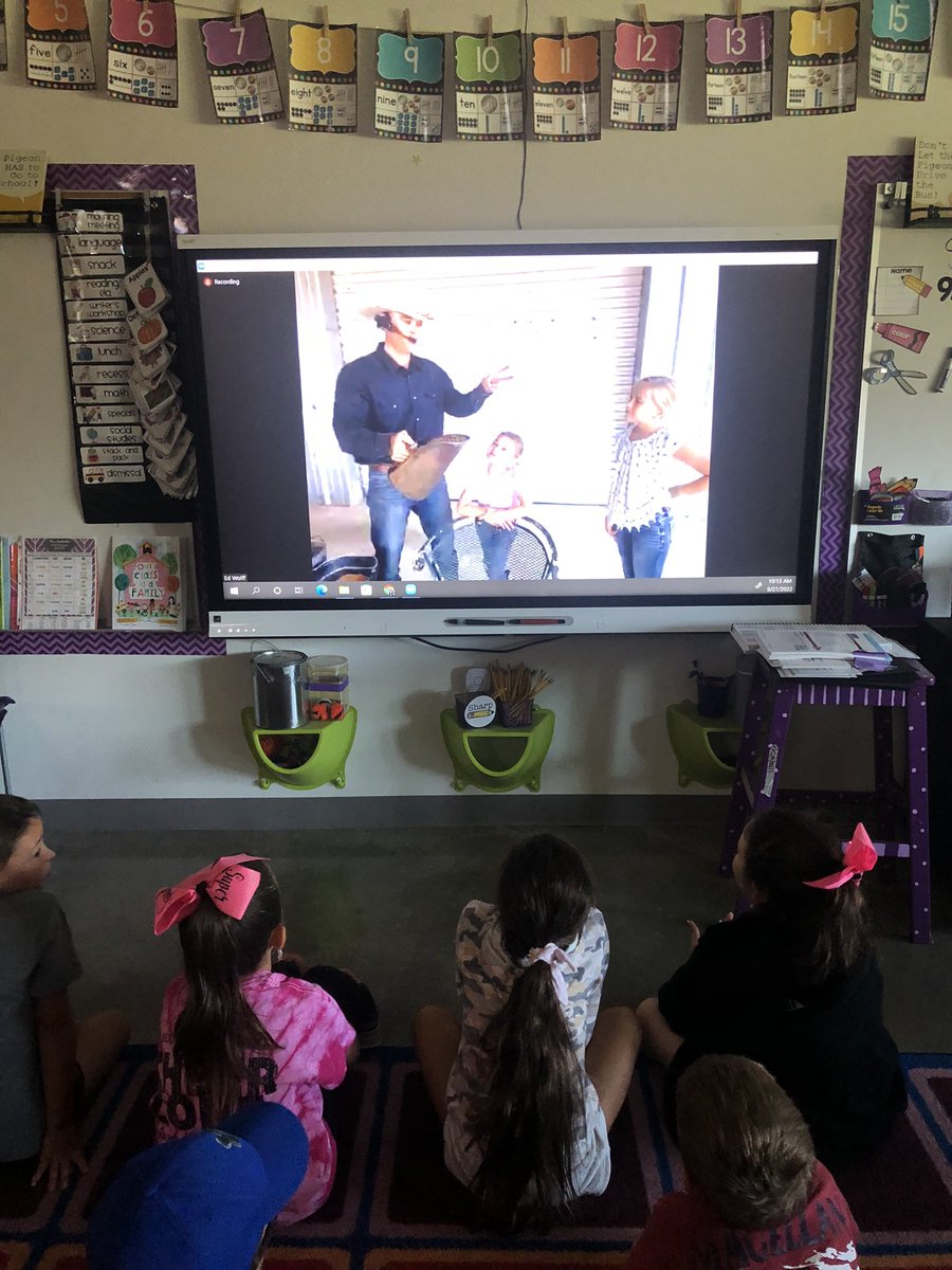 KristaKimball08's tweet photo. Talk about no horsinβ aroundβ¦my firsties were fully engaged w/the @TexasFarmBureau today & the awesome live lesson about π΄! Thank yβall so much for these opportunities! Loved sharing this is a way of life π #Texasfarmbureau #ReadAgBooksTX #TexasAG @VanRaubES @BoerneISD https://t.co/S14sA3v5Jf