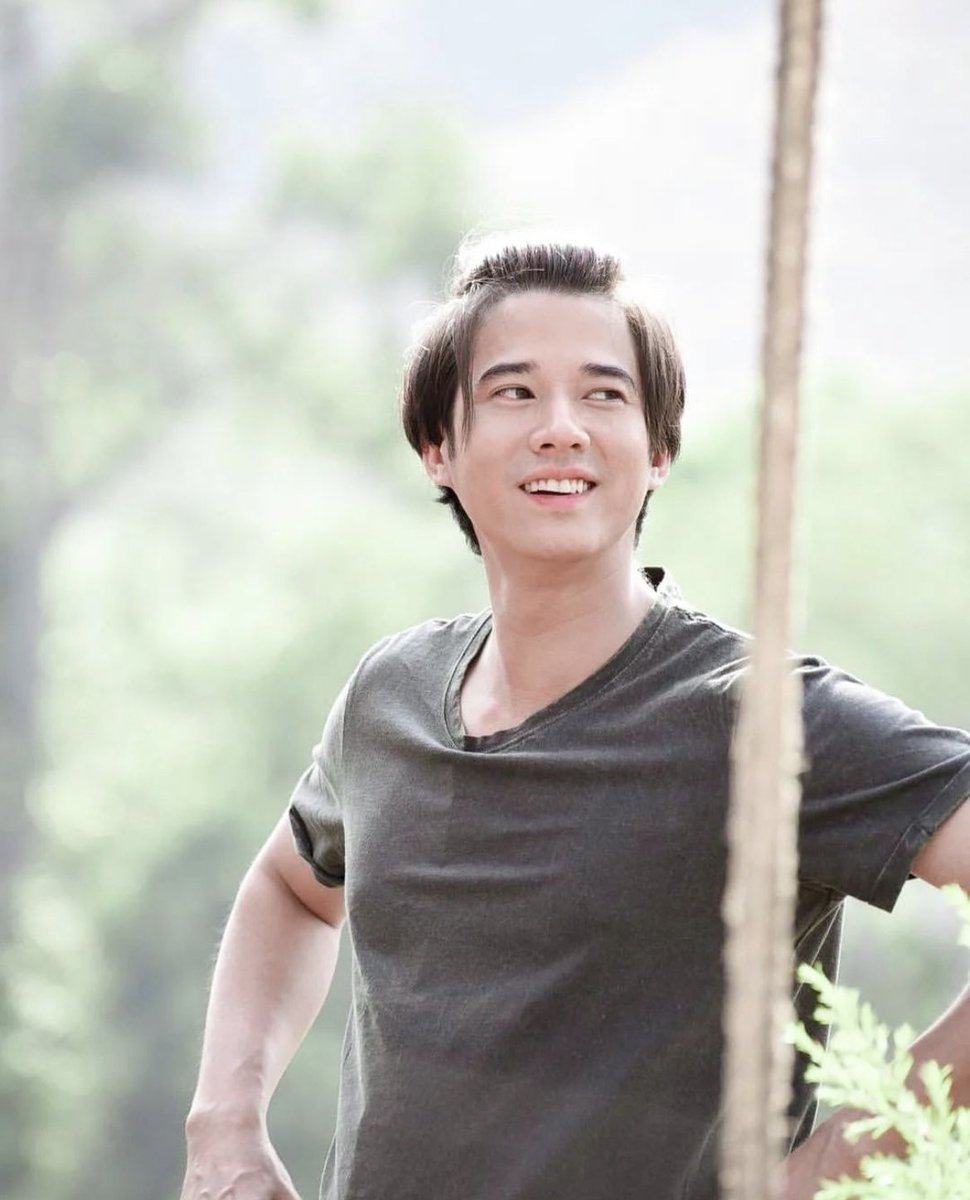 AmerJohan's tweet photo. Wednesday again..#BadRomeo still in our heart. Morning, Kaokla 😘 #mariomaurer https://t.co/r8PcA1DW1G