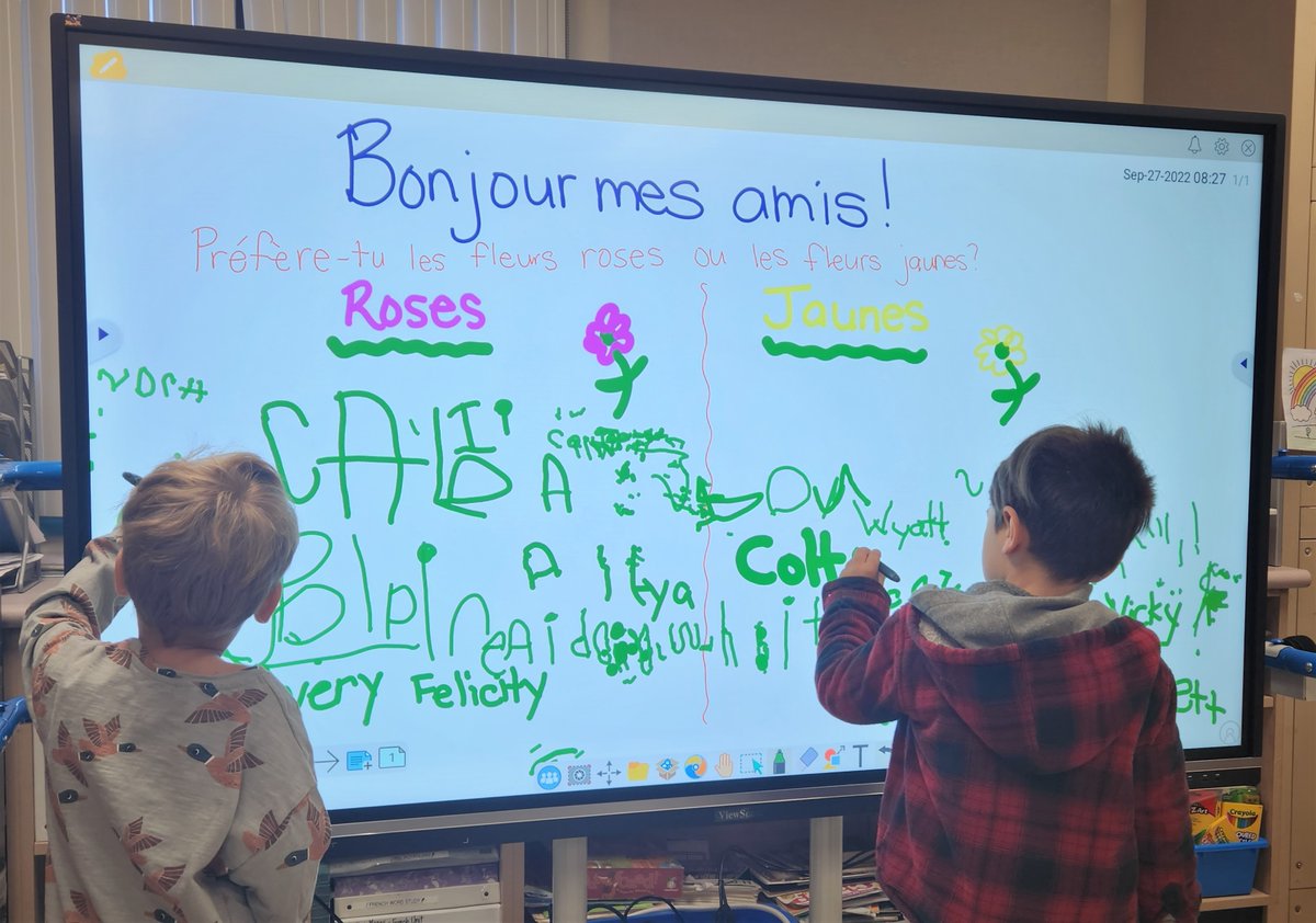 Can't get enough of the interactive learning on our ViewBoard <a href="/ViewSonic/">ViewSonic</a>.  Kinder students sign in to class using the latest tech <a href="/GoreHill_PS/">Gore Hill PS</a>! <a href="/christinapottie/">Christina Pottie</a> <a href="/gecdsbpro/">GECDSB PR</a>