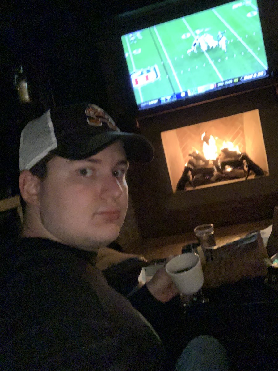 JacksonWeiss10's tweet photo. Great Monday Night Football Game Last Night #newyorkgiants #MondayNightFootball #TuesdayTea https://t.co/w30kGX4ju6