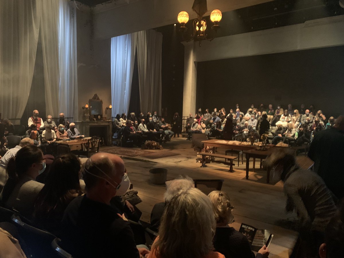 arshadfilms's tweet photo. Watching #UncleVanya at @CrowsNestThCo with the brilliant @TheAliKazmi @HRHAnandRajaram Just a few more performances left! #theatre #toronto #canada #canadianstage @glennsumi @nowtoronto @globeandmail @TorontoStar https://t.co/s7L3sArDuK
