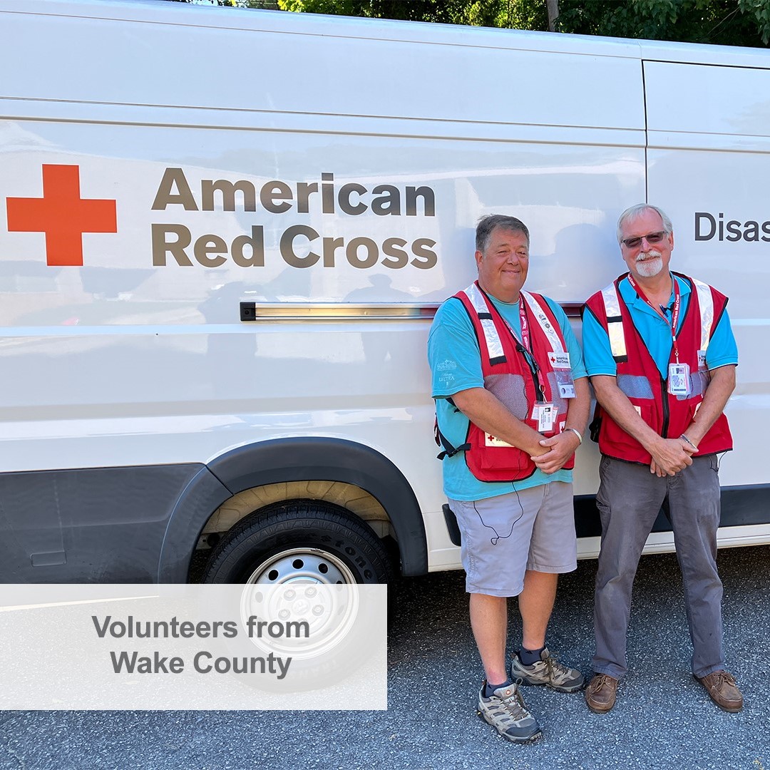 RedCrossENC's tweet photo. 🚐 HELP IS ON THE WAY! 🚐  There are 14 Eastern NC disaster responders supporting #HurricaneIan preparations and the response that follows. Today, 🔟 volunteers and 5️⃣ response vehicles left NC for FL. #RedCross #HurricaneIan https://t.co/UilHZ3Um0x