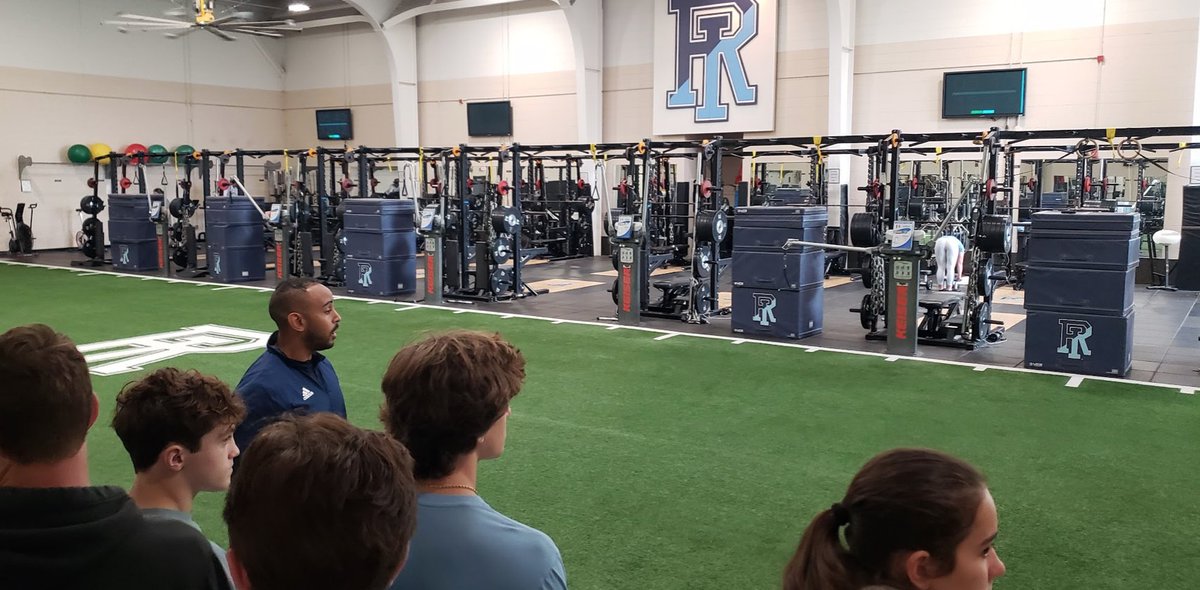 CHS_SptMed02816's tweet photo. Huge thank you to the URI Athletic Training Staff: Andy, Jake, and @TheKHolland13 for hosting our sports medicine class @CoventryOakers @coventrycareer for a fantastic field trip today!! @thorrbjorn @MarcParlange @universityofri @UriFootball @TReiss32 @CoachFlem https://t.co/c5Rzmwqmn0