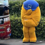 バスに乗り込む前に自らを圧縮するonちゃんが目撃される!