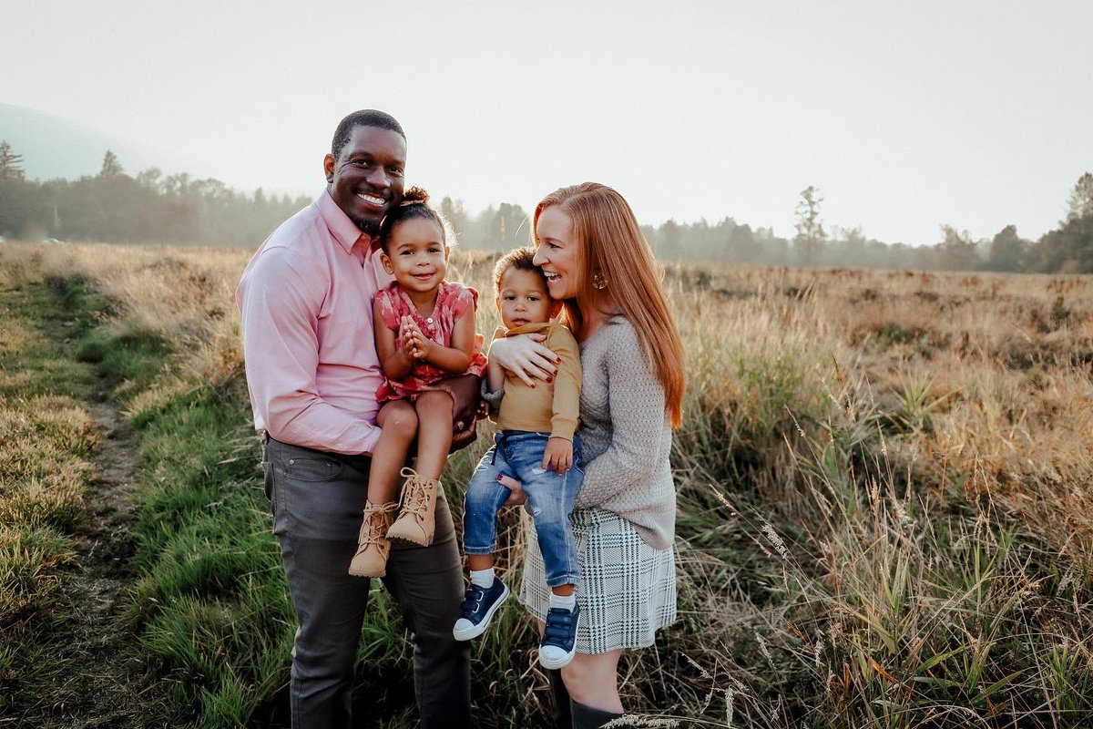 jamjamwalton's tweet photo. "Let us be grateful to the people who make us happy; they are the charming gardeners who make our souls blossom."
#DaddyJam #WaltonPartyOfFour https://t.co/2ugj5BIrYa